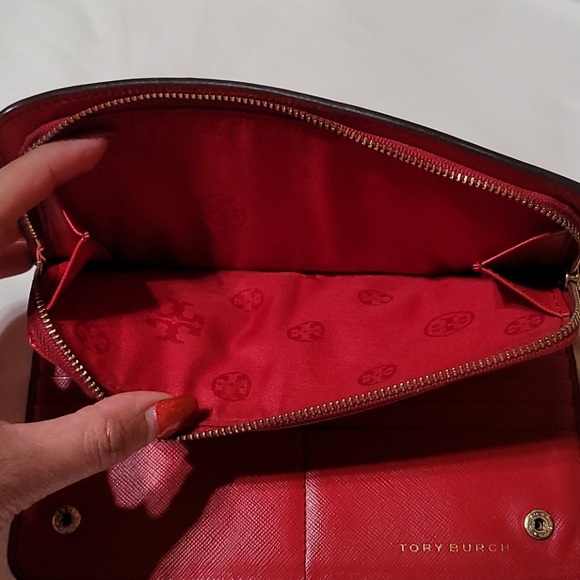 Tory Burch Red Snap Zipper Wallet - Picture 7 of 8